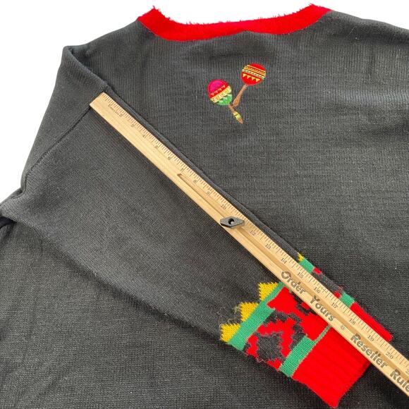 Feliz Navidad Sweater Womens 1X 16W 18W Embroidered Santa Reindeer Hot Peppers - Picture 10 of 14